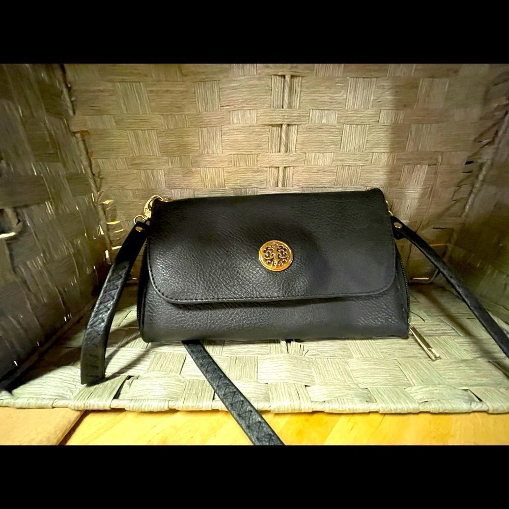 Black Leather Wallet Crossbody 